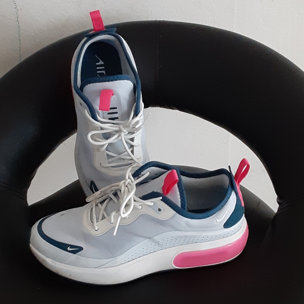 Air max shoes for women